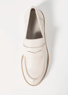 swatch_Ecru Leather l'idea classic penny loafer
