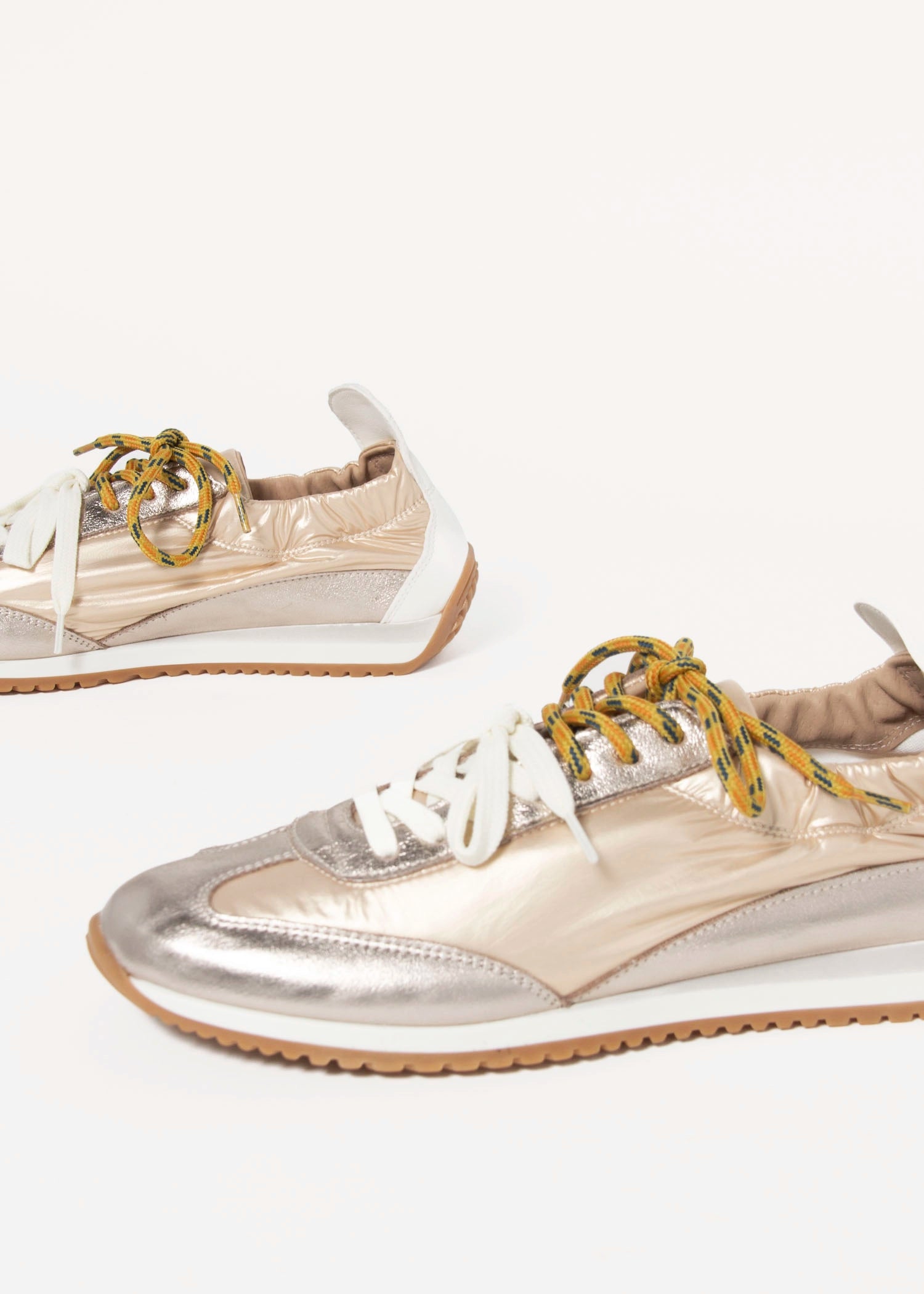 swatch_Platino l'idea metallic double lace sneaker