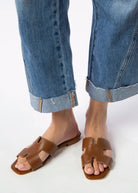 swatch_cuoio leather leather cutout sandal flat sandals