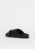 swatch_Black Leather l'idea twist leather sandal