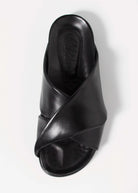 swatch_Black Leather l'idea twist leather sandal