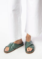 swatch_Aqua Marine Leather l'idea twist leather sandal