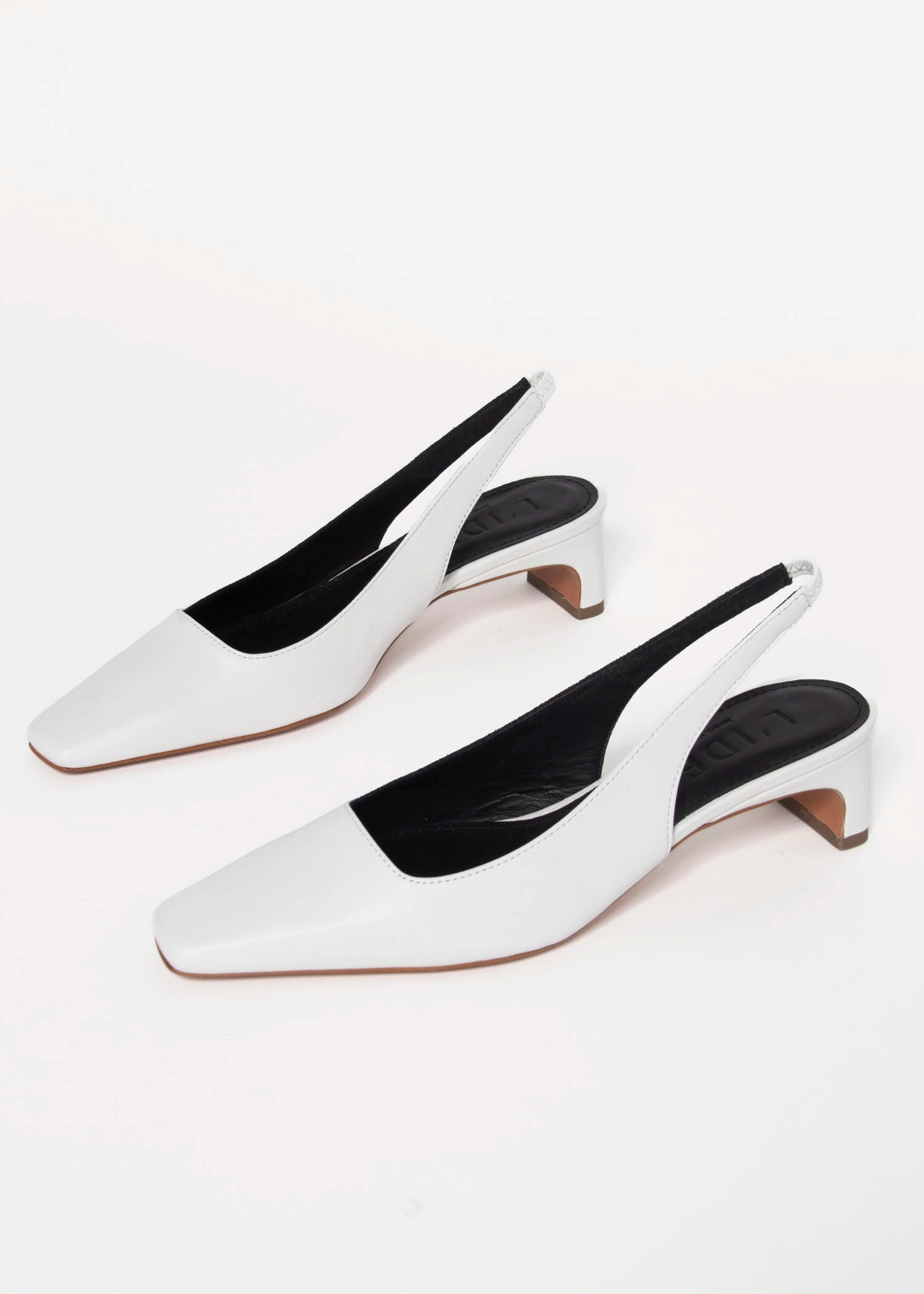swatch_White Leather l'idea slingback pump