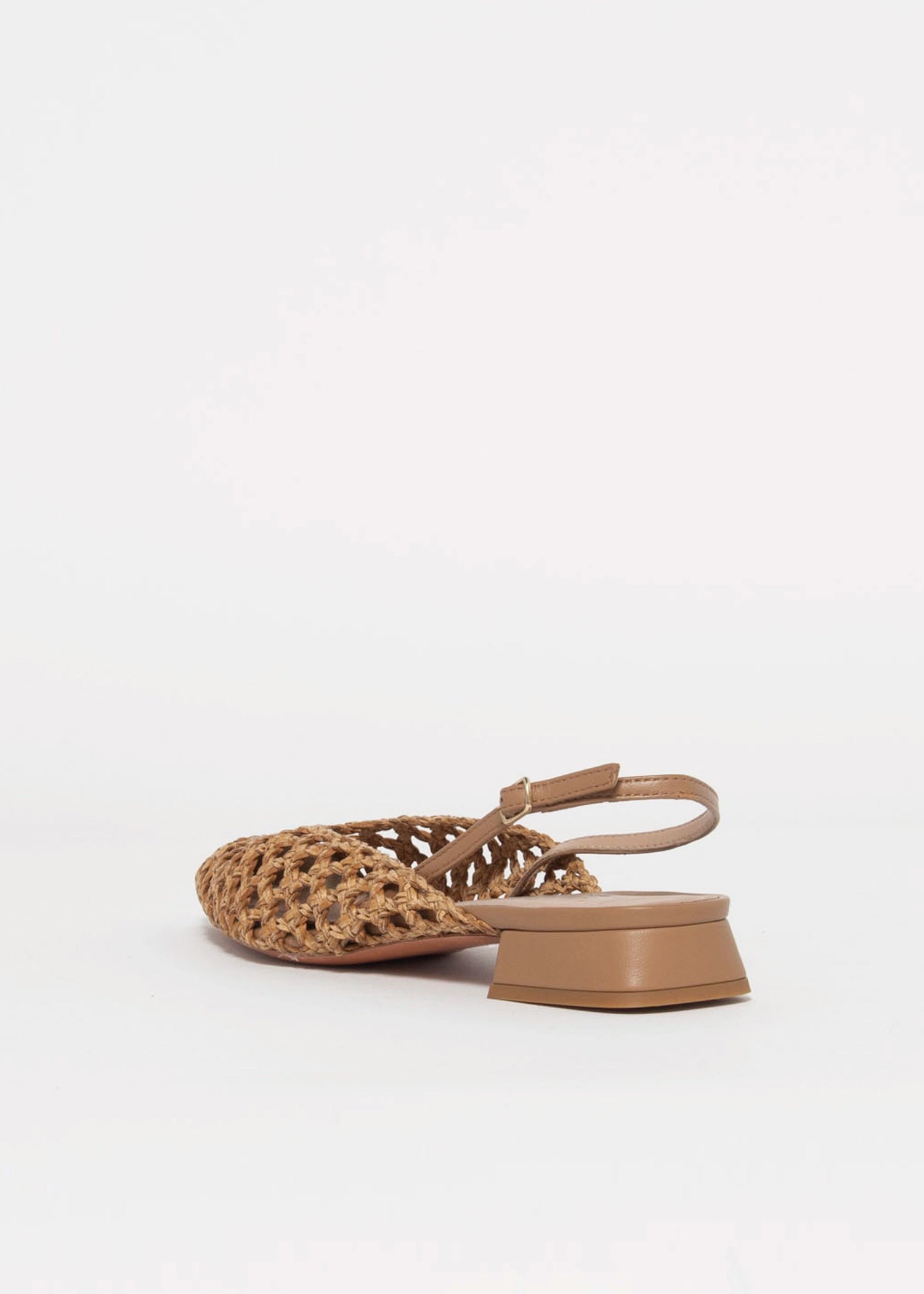 swatch_natural leather lussy woven slingback flat shoes