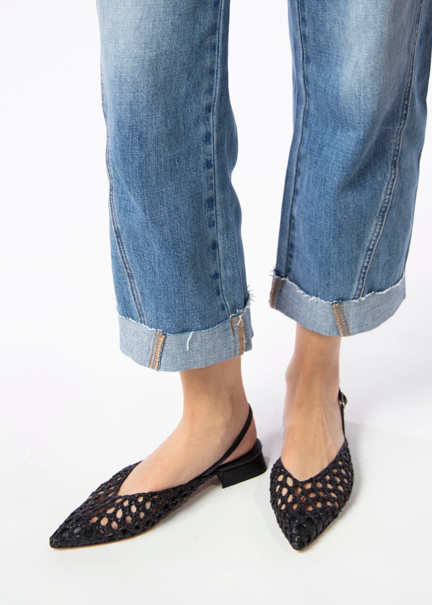 swatch_black leather lussy woven slingback flat shoes