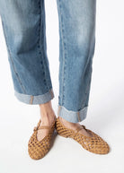swatch_Natural Leather l'idea dolo woven mary jane