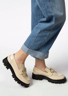 swatch_Sand Leather l'idea lug sole loafer