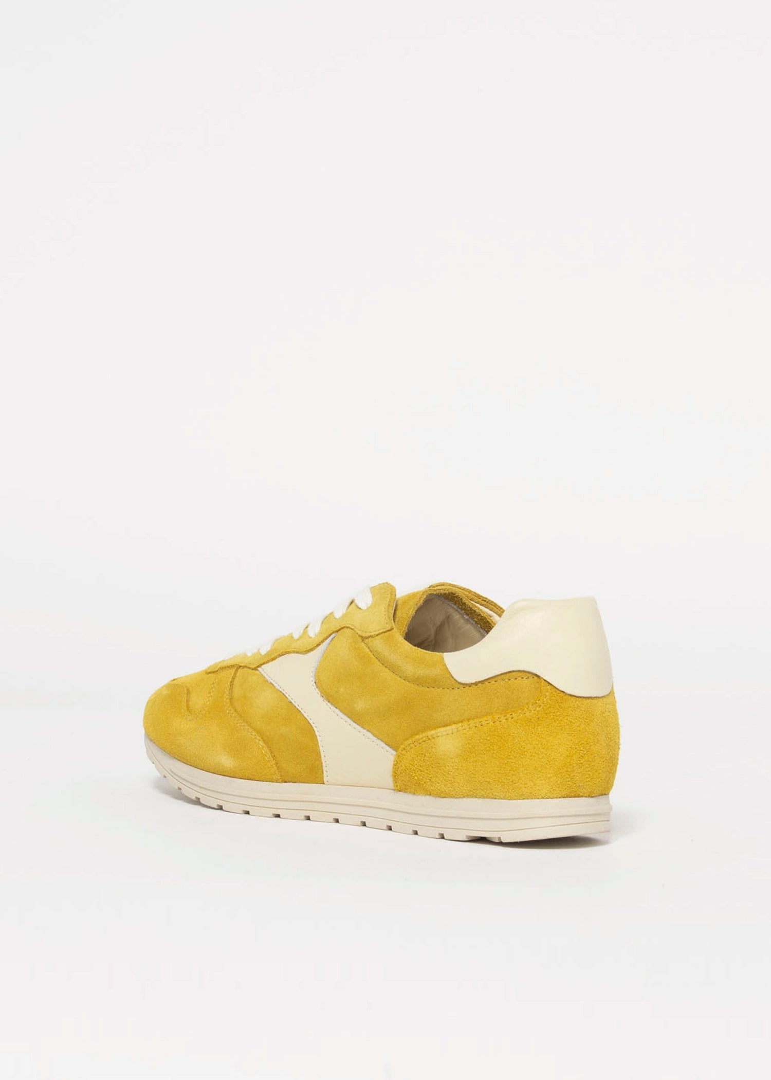 swatch_Canary Suede l'idea sneakerina