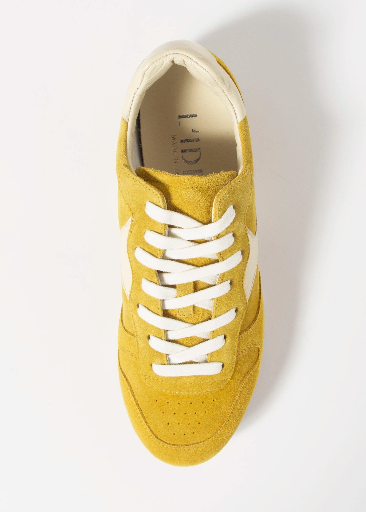 swatch_Canary Suede l'idea sneakerina