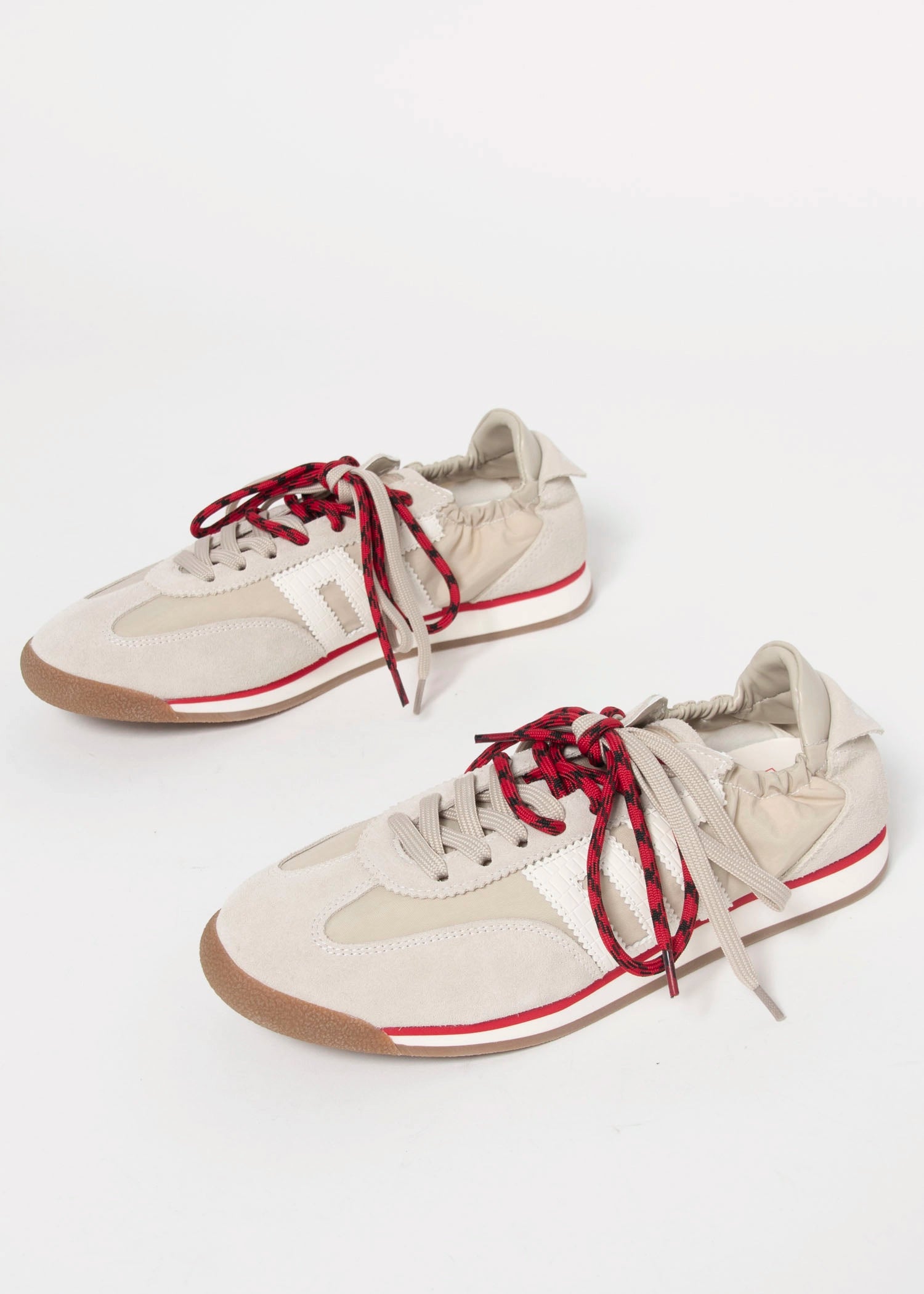 swatch_Sand back70 rocket sneaker