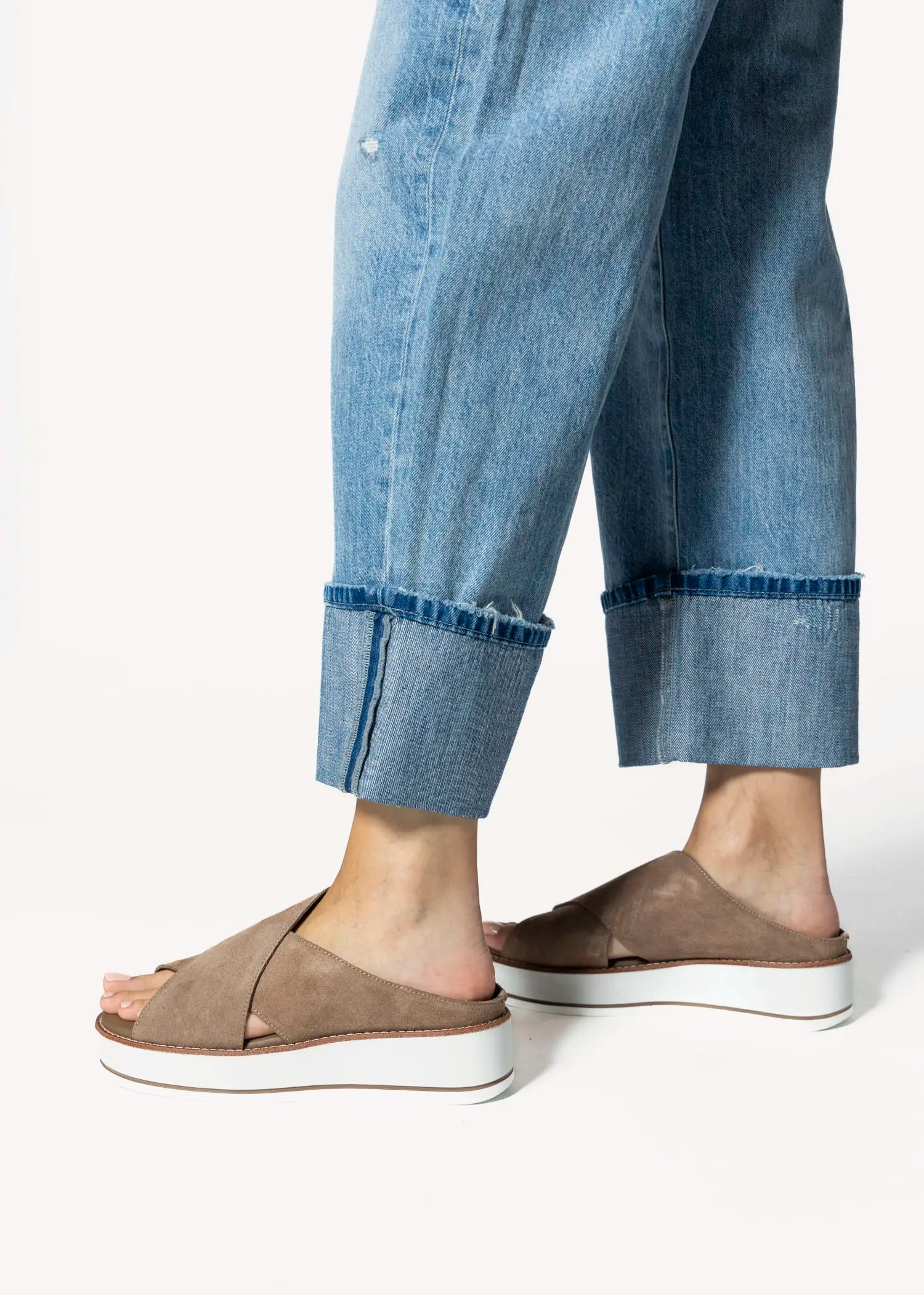 swatch_taupe suede orelia slide sandal platform sandals