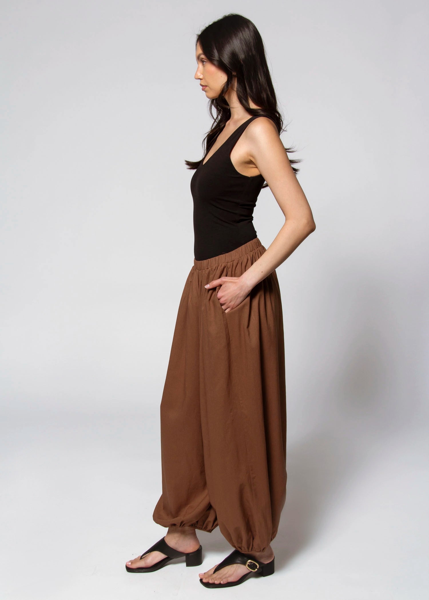 swatch_Tobacco linen harem pants
