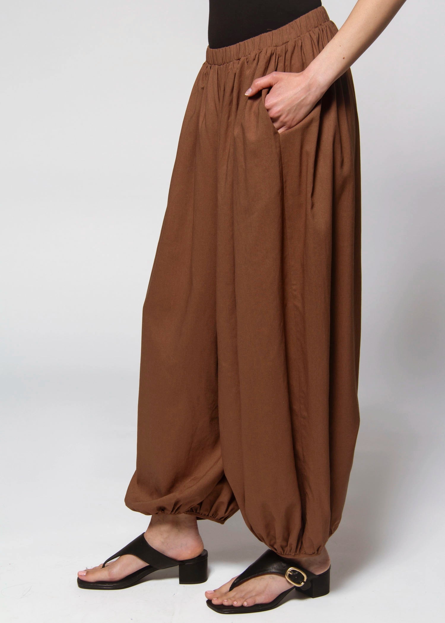swatch_Tobacco linen harem pants
