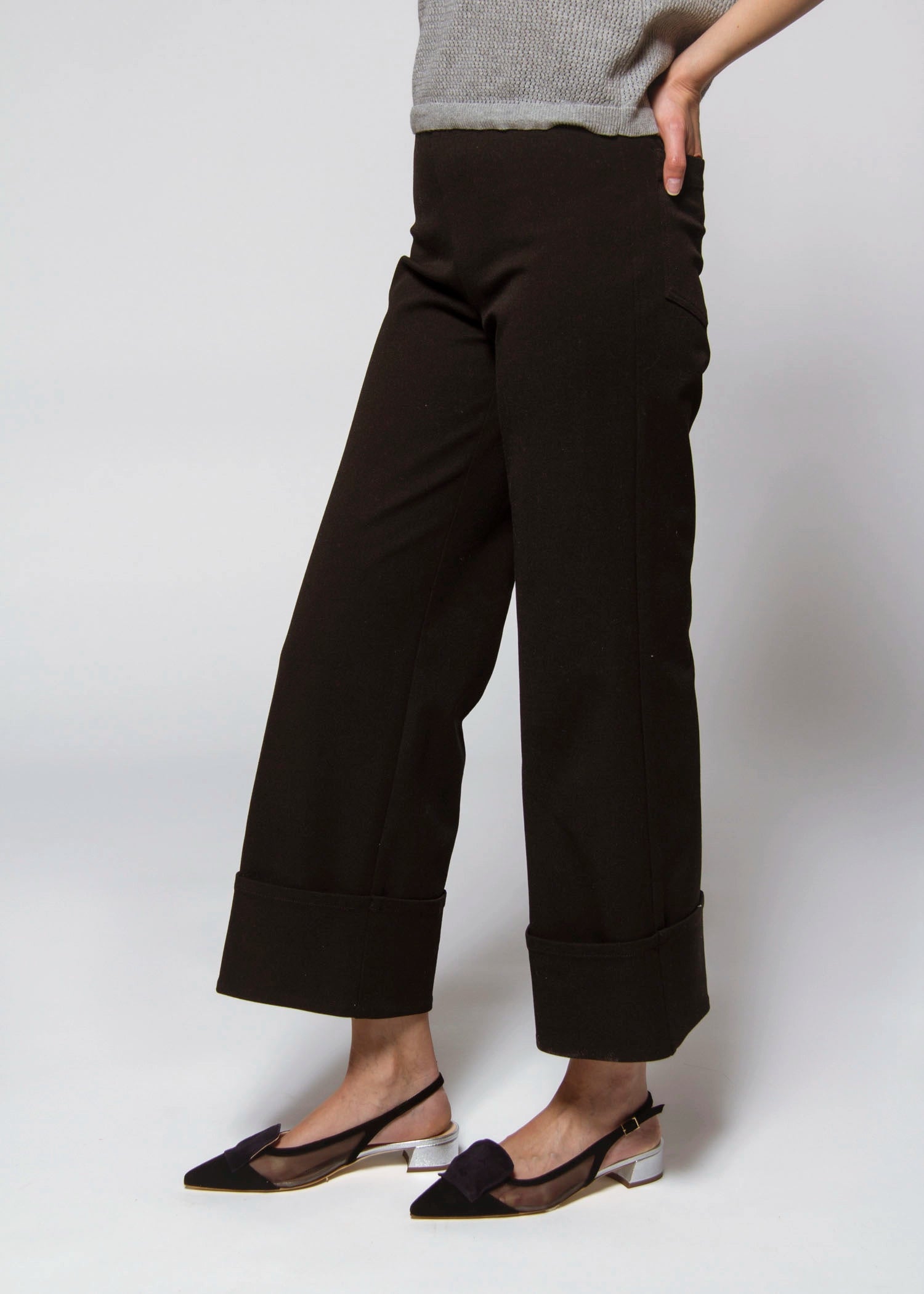 swatch_Black fifteen twenty regina cuffed pant