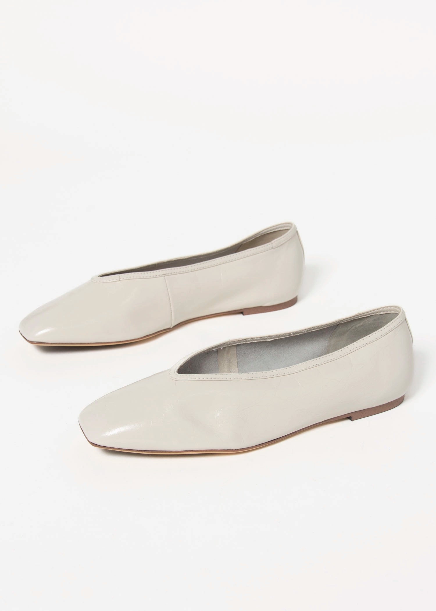 swatch_Dove bianca leather flat flat shoes