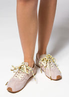 swatch_Nude Suede victoria aster sneakers