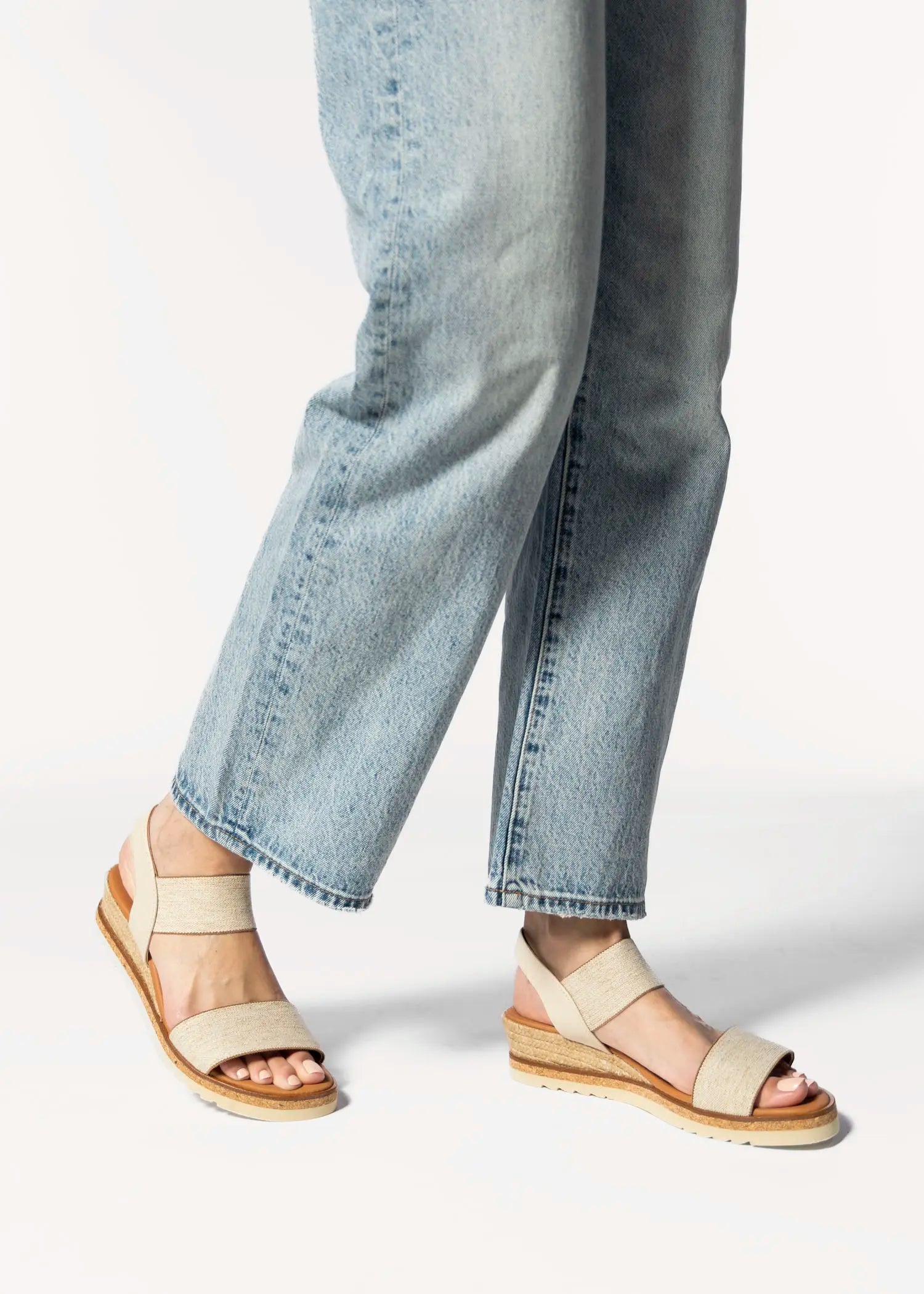 swatch_beige linen neveah wedge sandal espadrilles