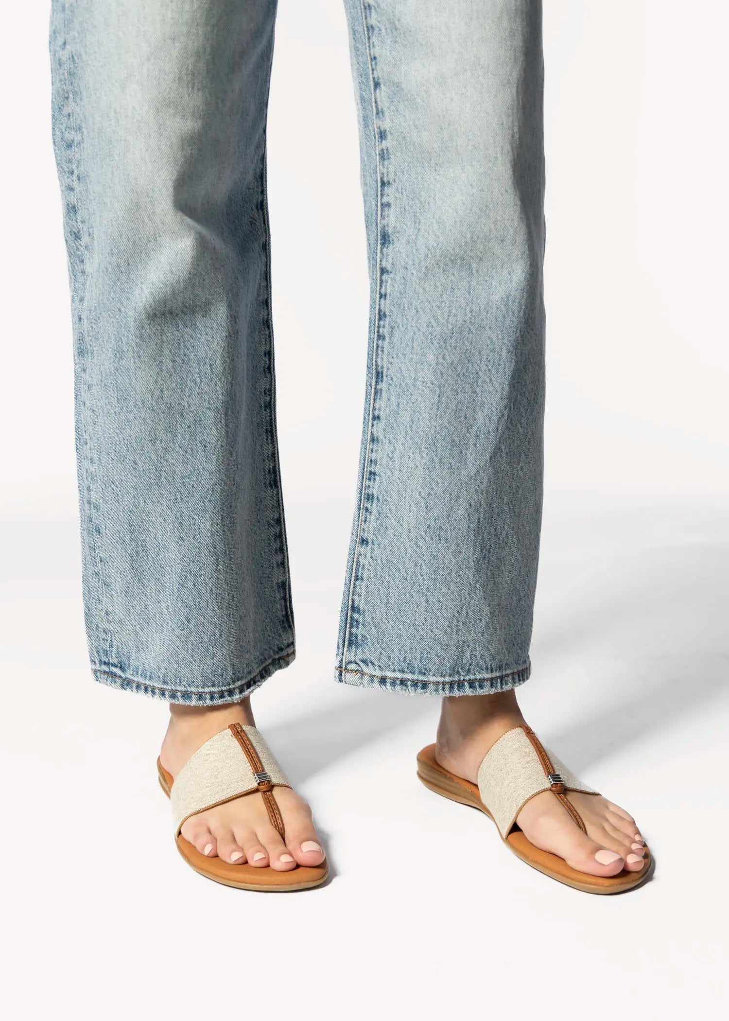 swatch_beige nice slide sandal flat sandals