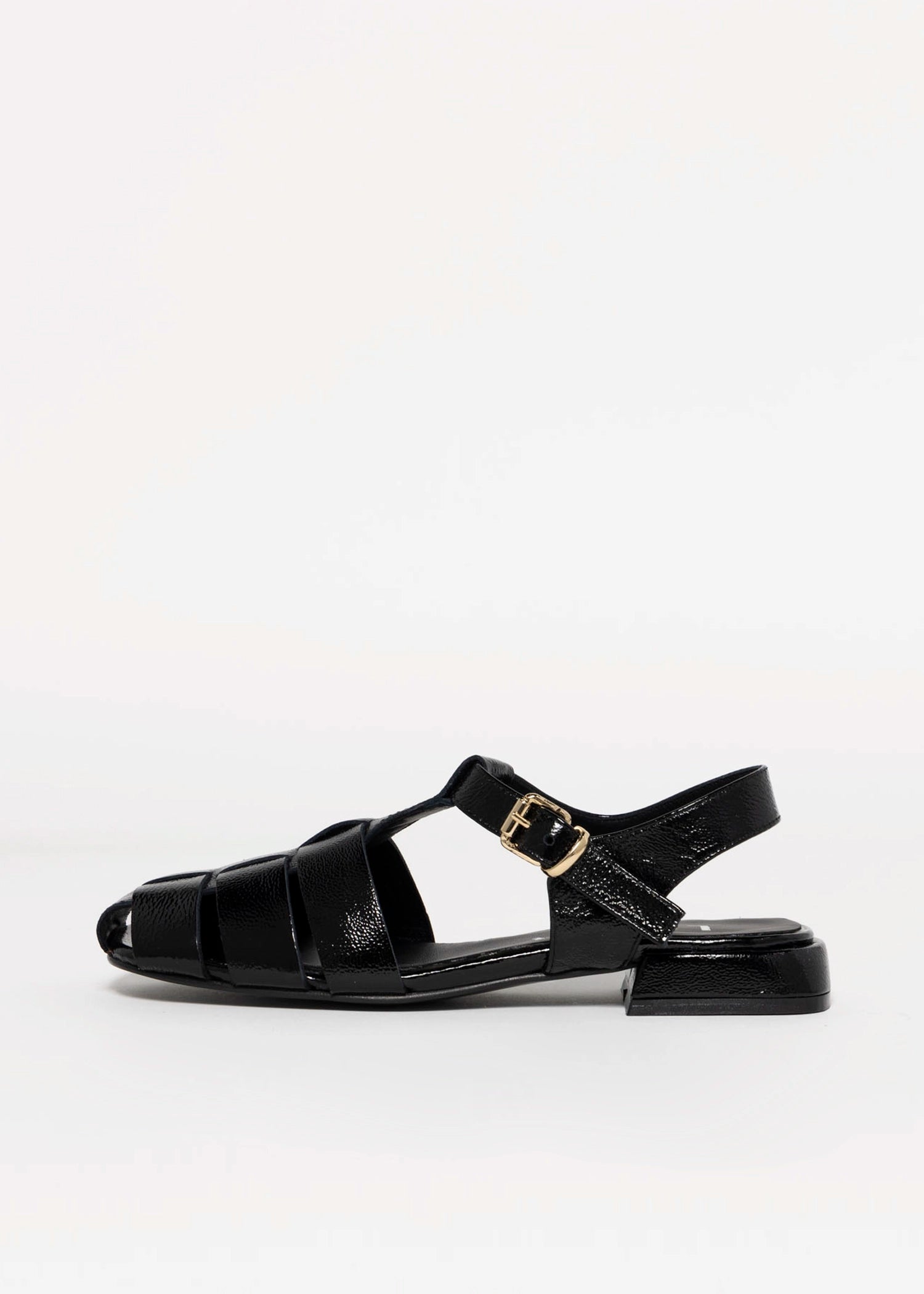 swatch_Black Patent l'idea flat fisherman sandal