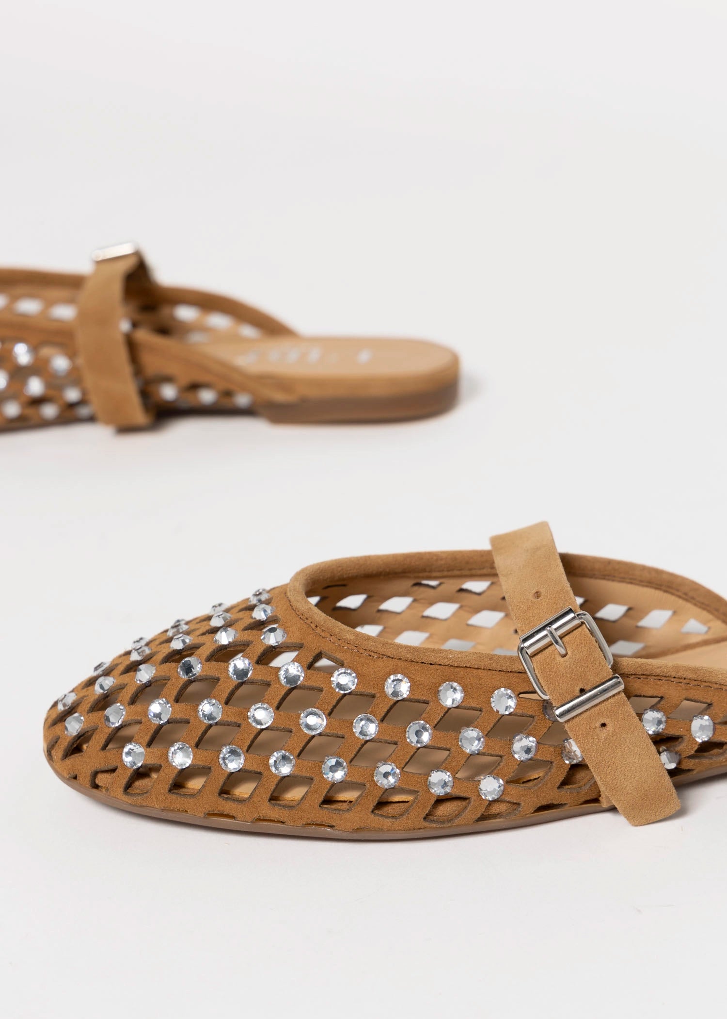 swatch_Camel Suede l'idea cutout mary jane mule