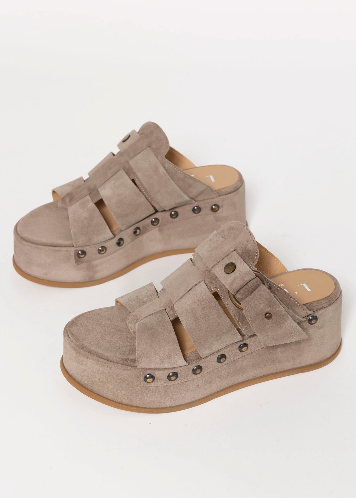 swatch_Taupe Suede l'idea platform fisherman sandal