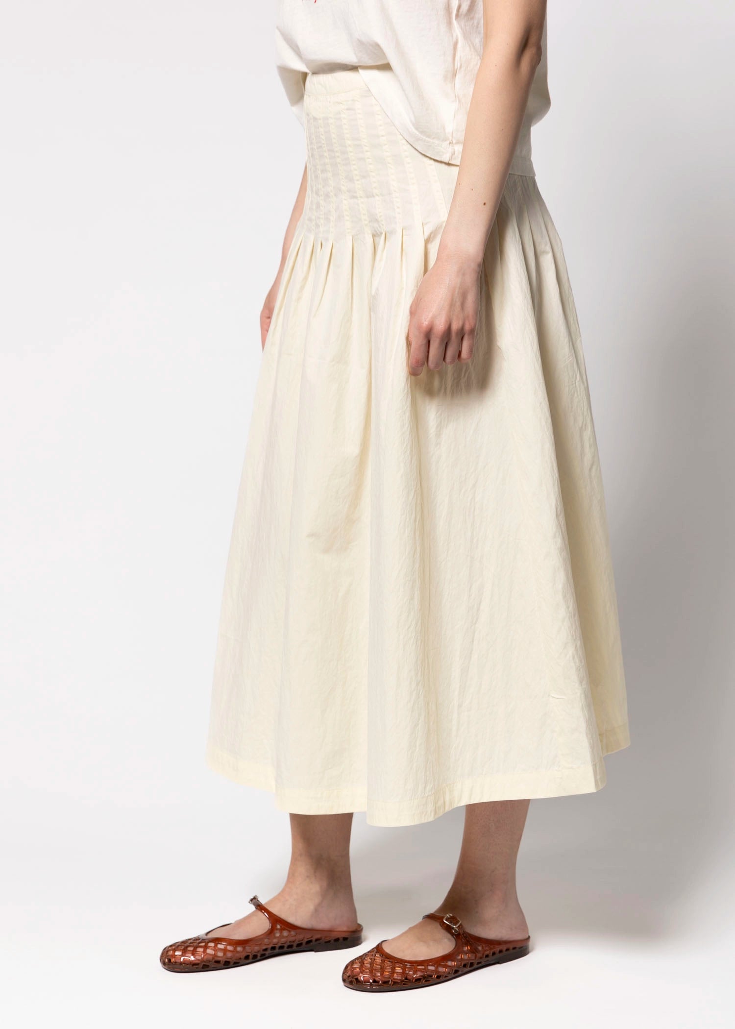 swatch_Butter drop waist midi skirt