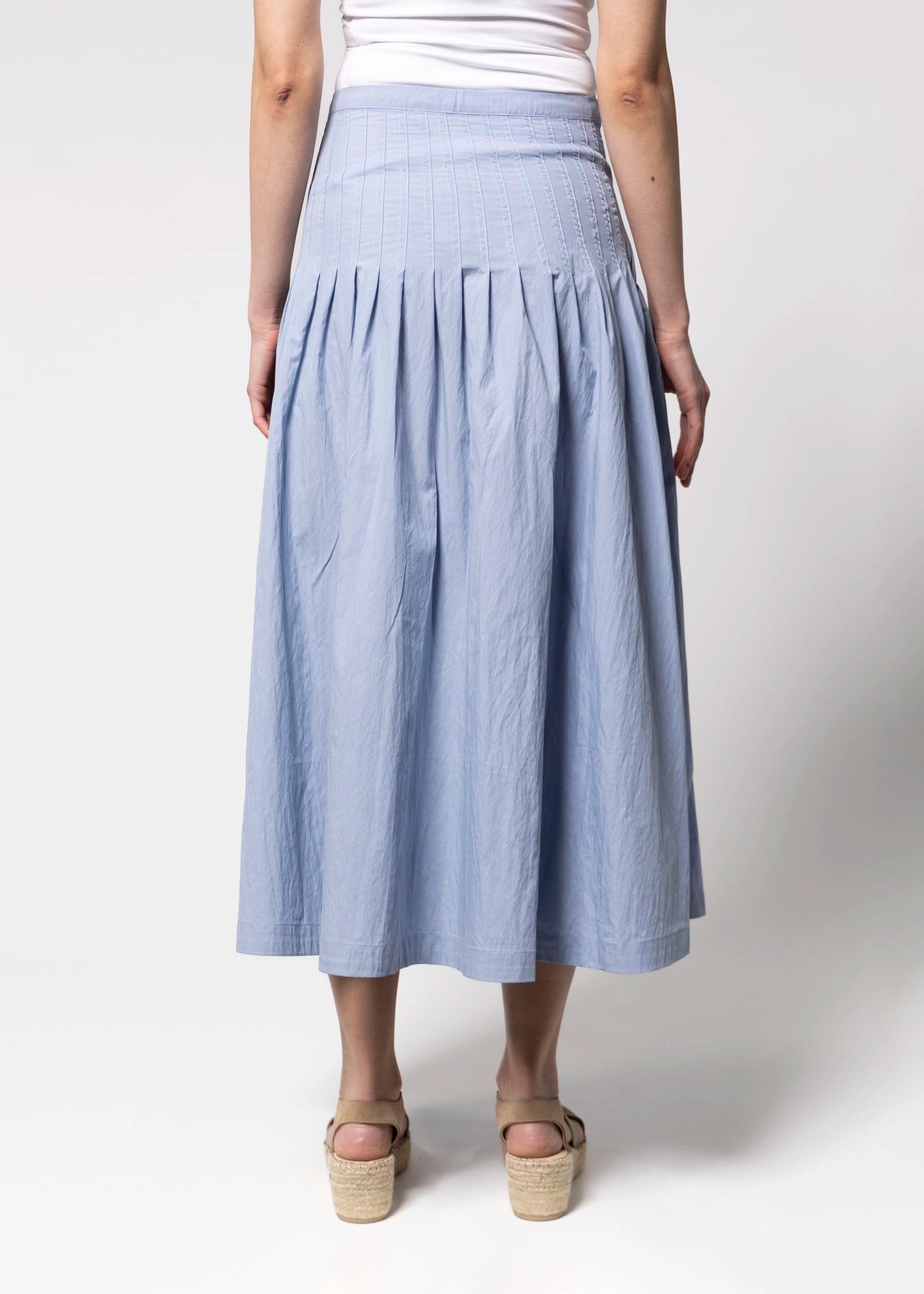 swatch_Blue drop waist midi skirt