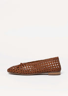 swatch_Tan Leather seychelles flagstaff woven flat