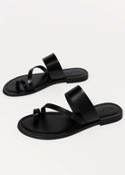 swatch_Black Leather l'idea leather toe ring sandal