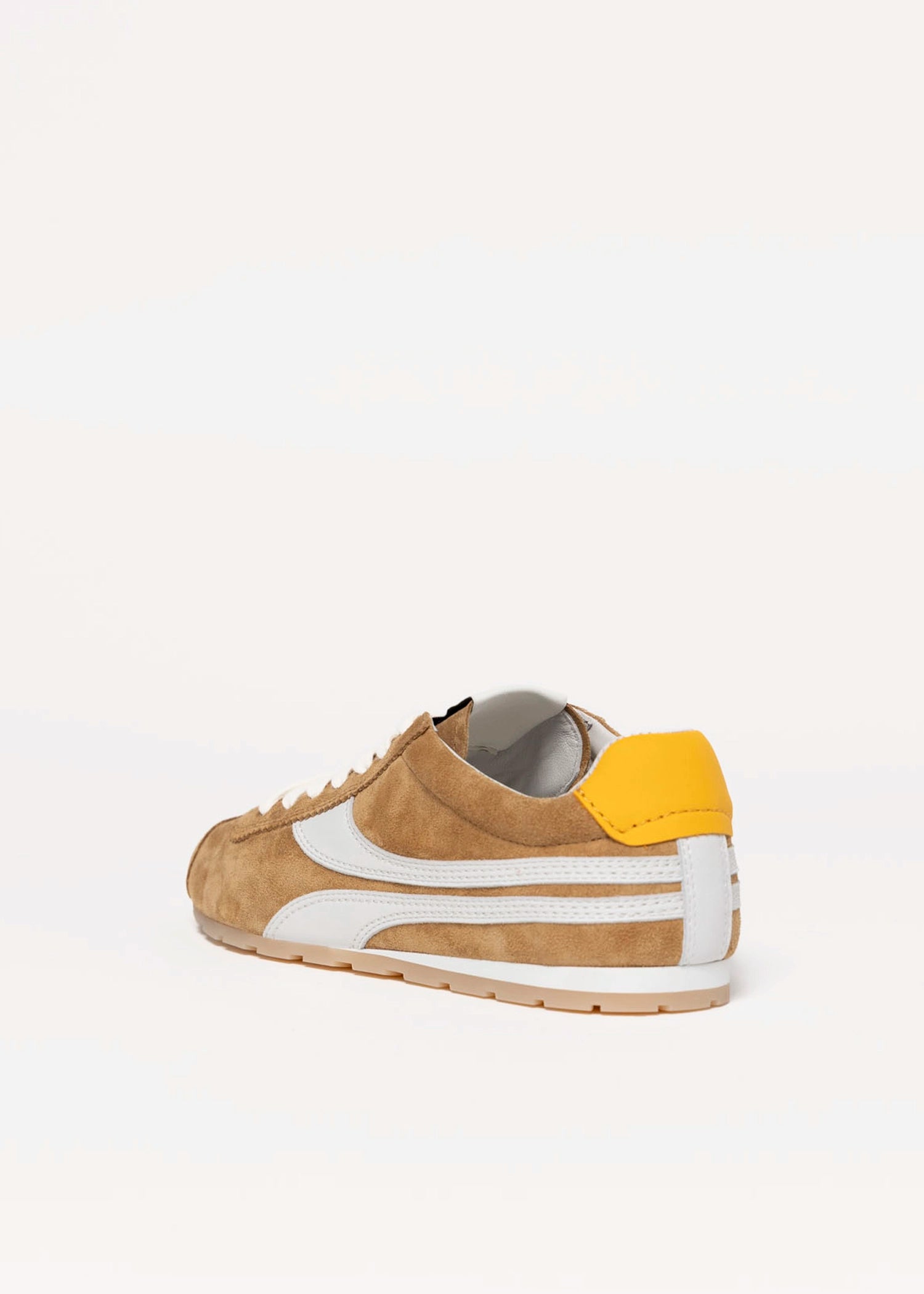 swatch_Ginger oncept essex sneaker