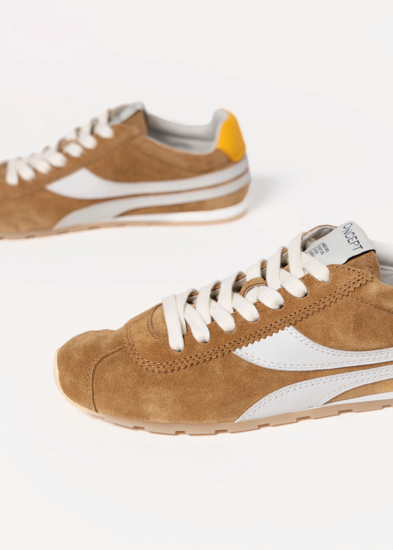 swatch_Ginger oncept essex sneaker