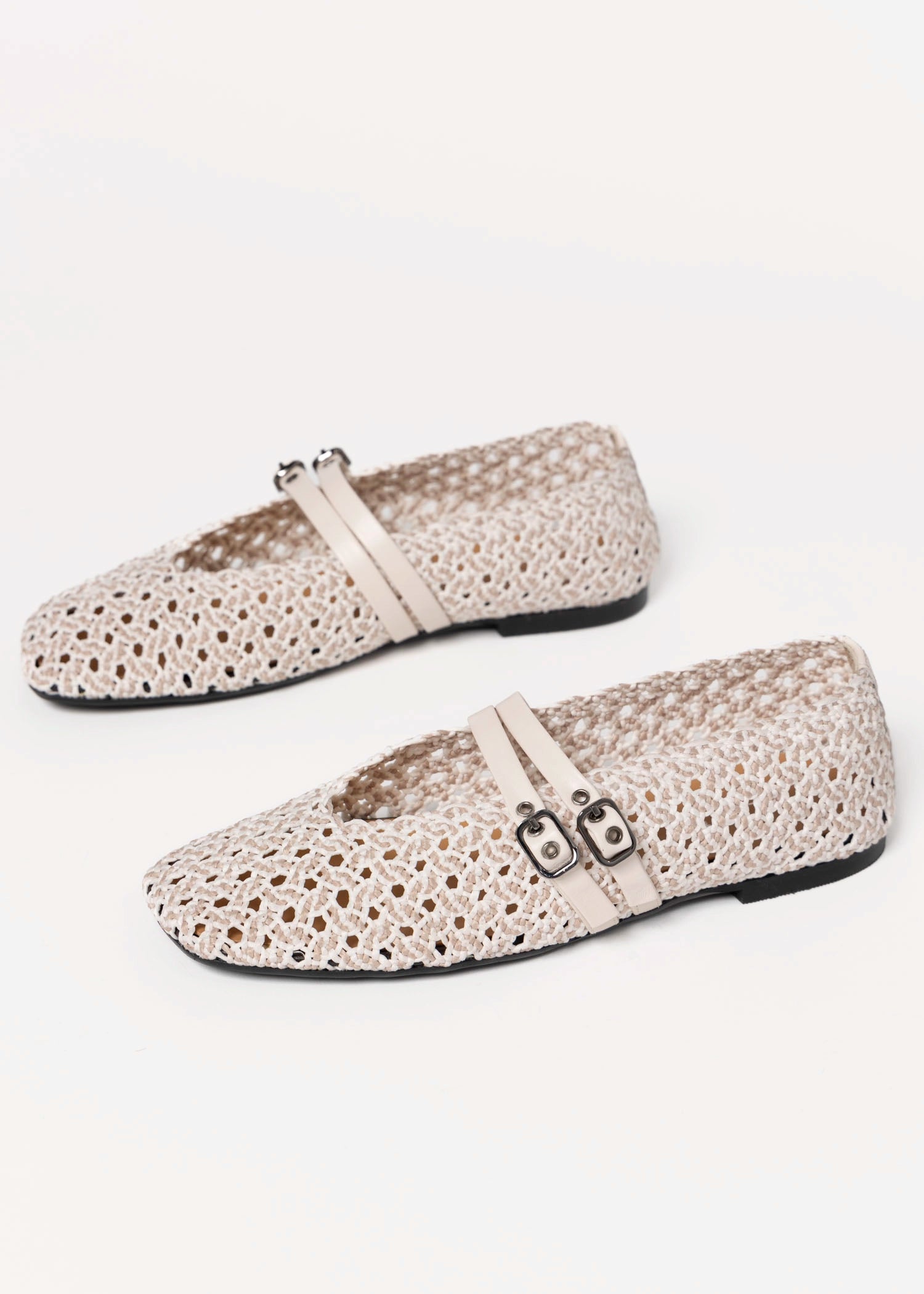 swatch_Off White kmb woven mary jane