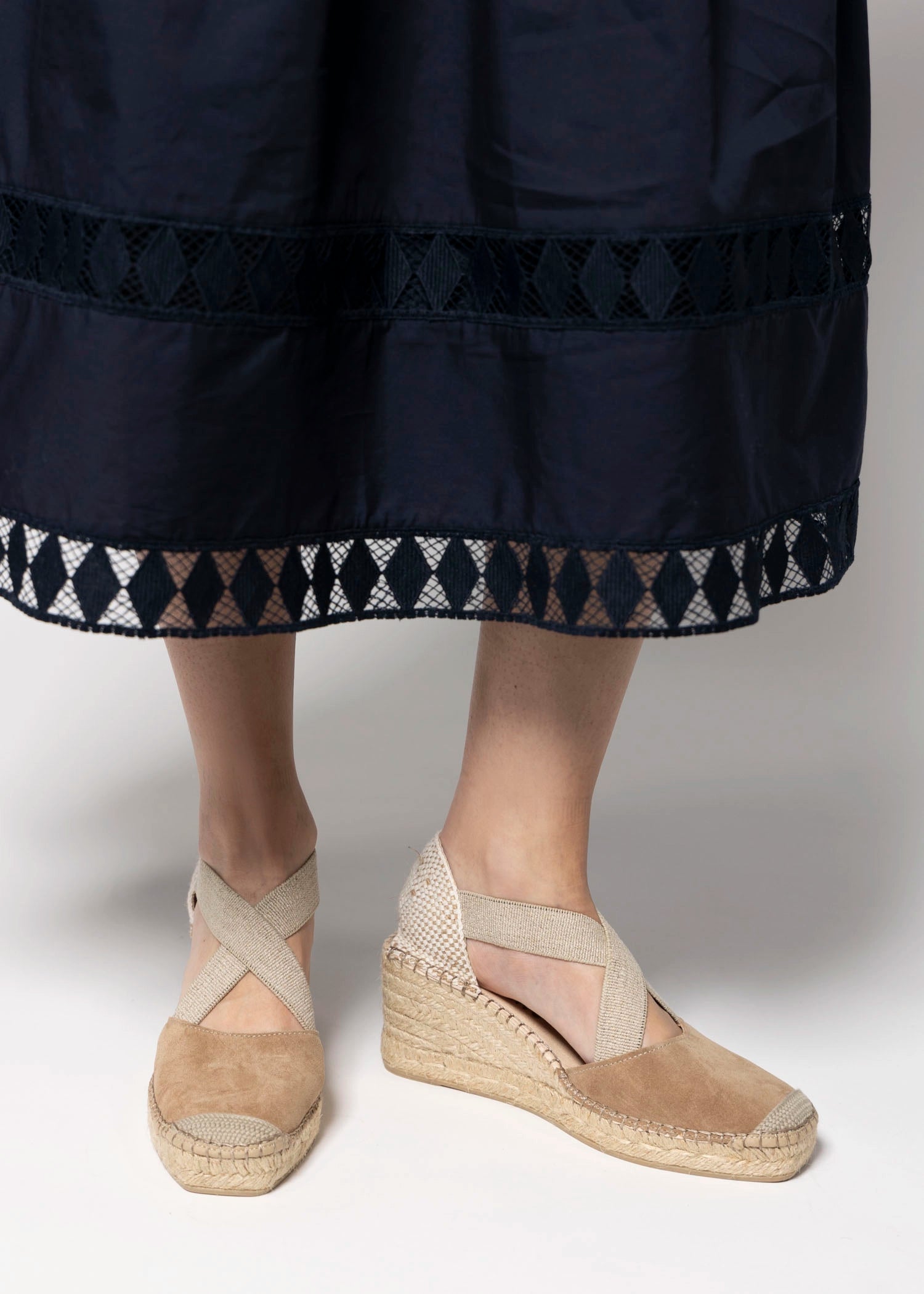 swatch_Sand Suede fabiolas closed toe espadrille wedge
