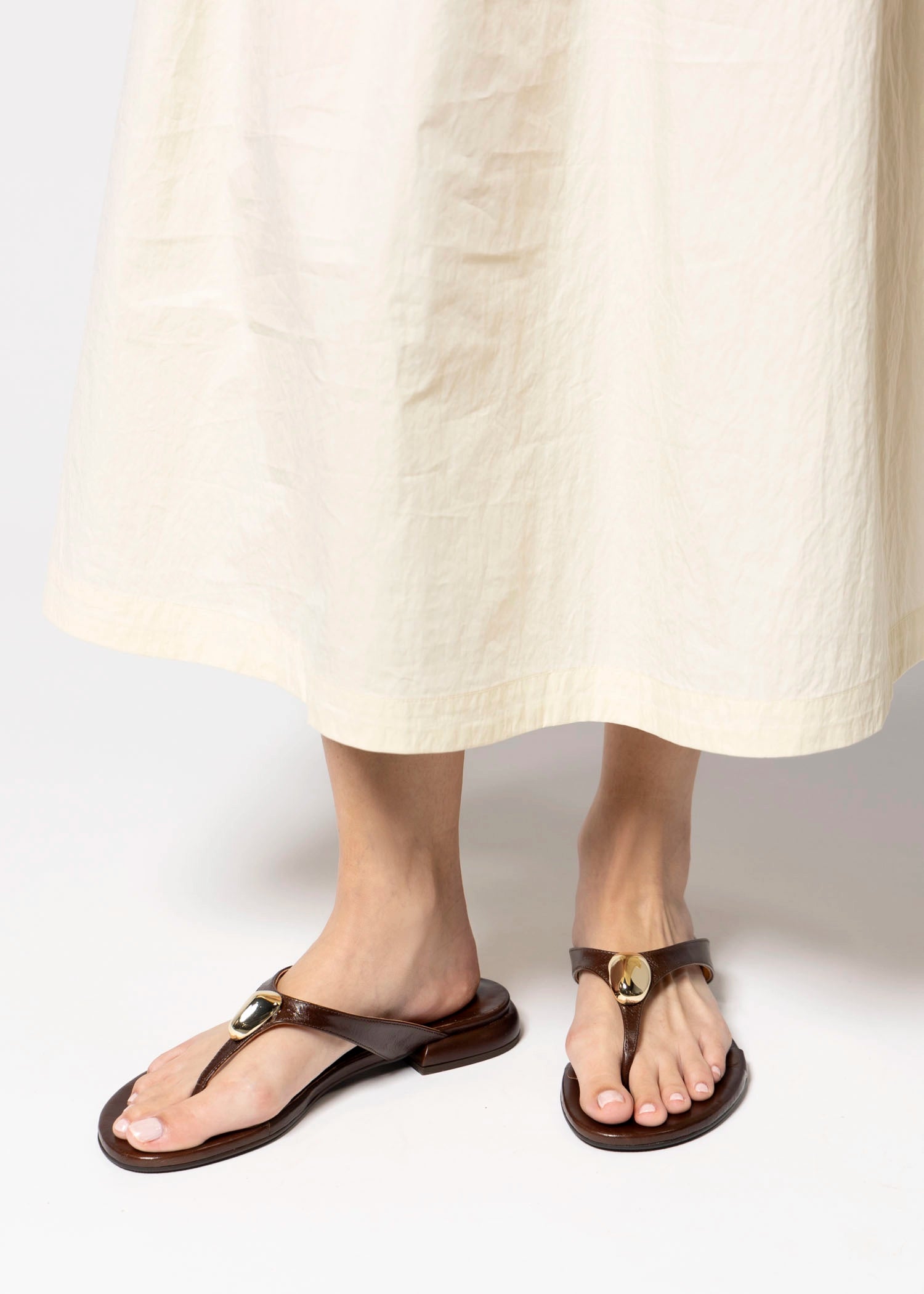 swatch_Coffee Leather angel alarcon claudia flip flop sandal