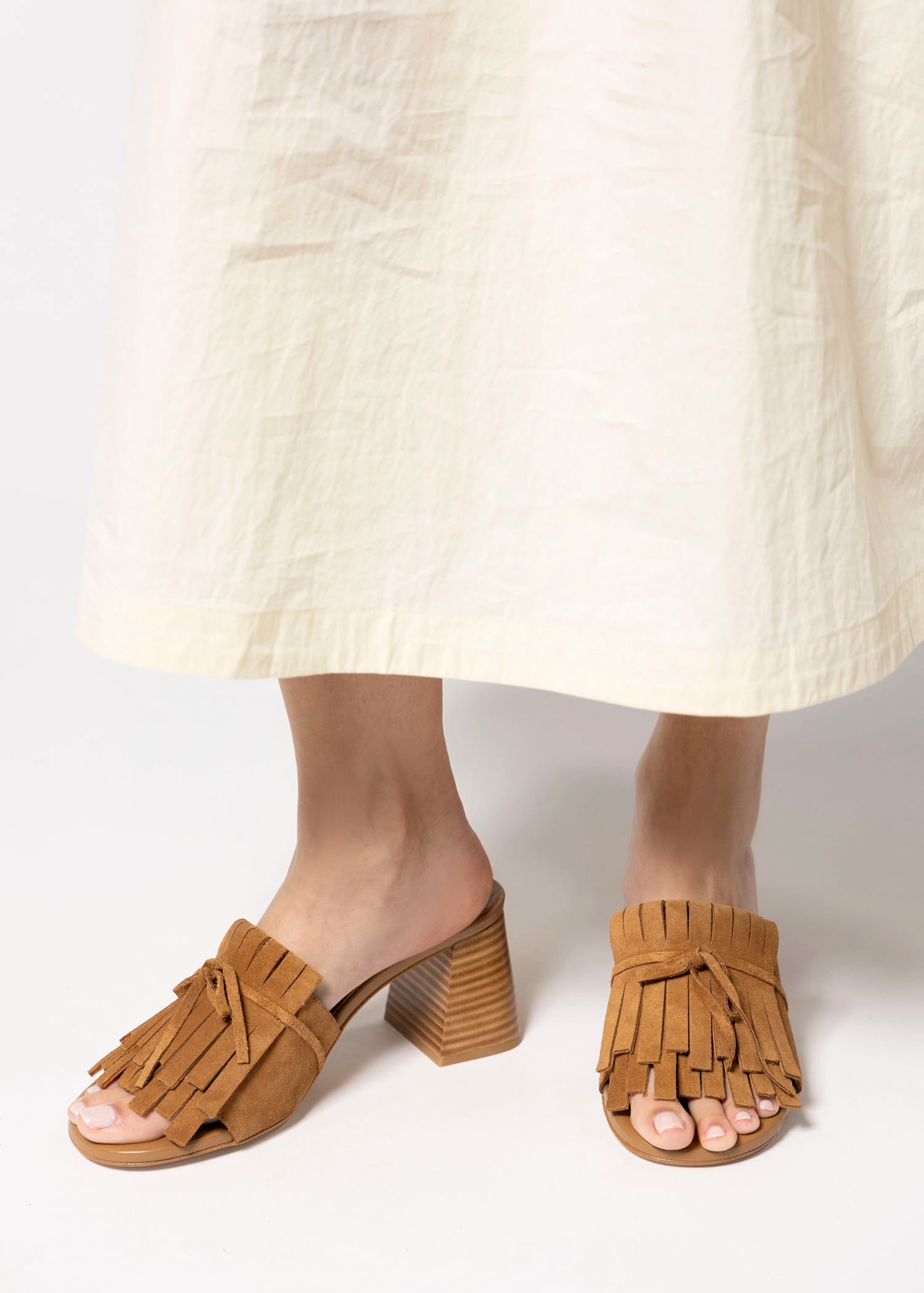 swatch_Tobacco Suede angel alarcon loretta heeled sandal