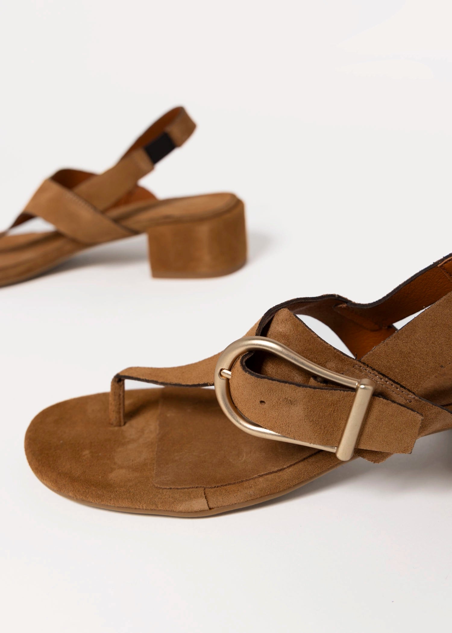 swatch_Tobacco Suede angel alarcon adina thong sandal