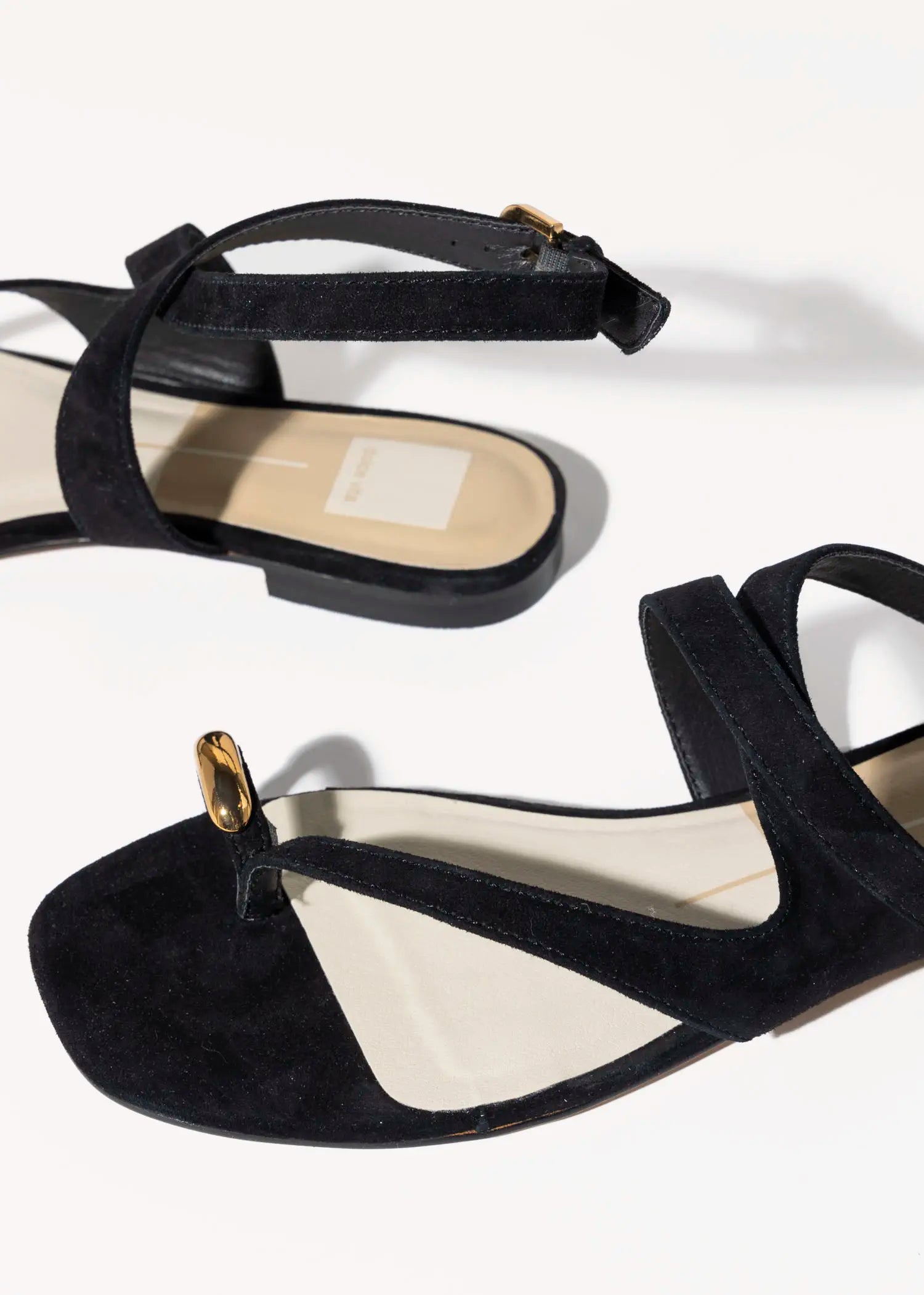 swatch_black earla sandal flat sandals