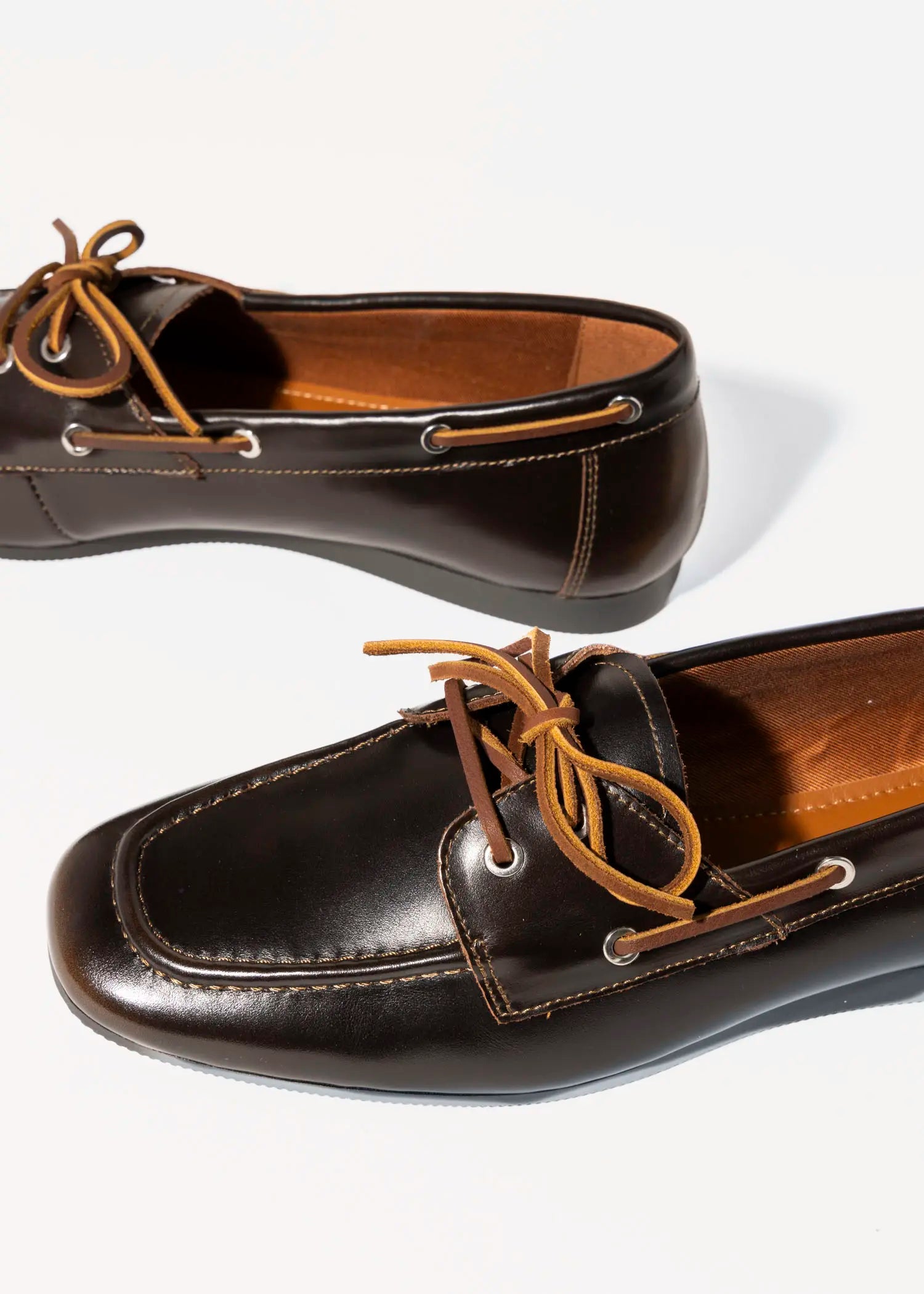 swatch_brown hillary boat shoe flat shoes