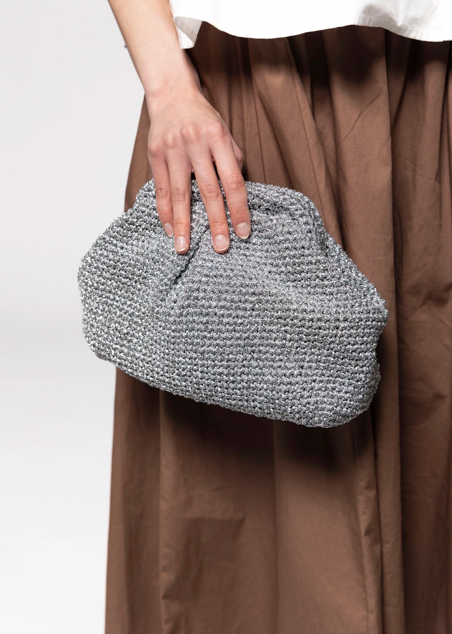 swatch_Silver Crochet amelia woven clutch