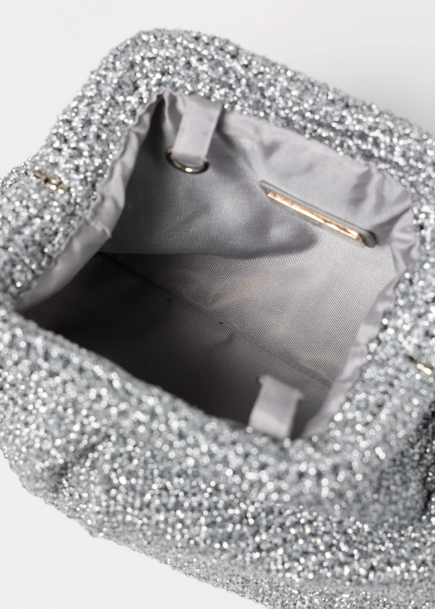 swatch_Silver Crochet amelia woven clutch