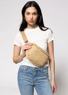 swatch_Natural raffia belt bag