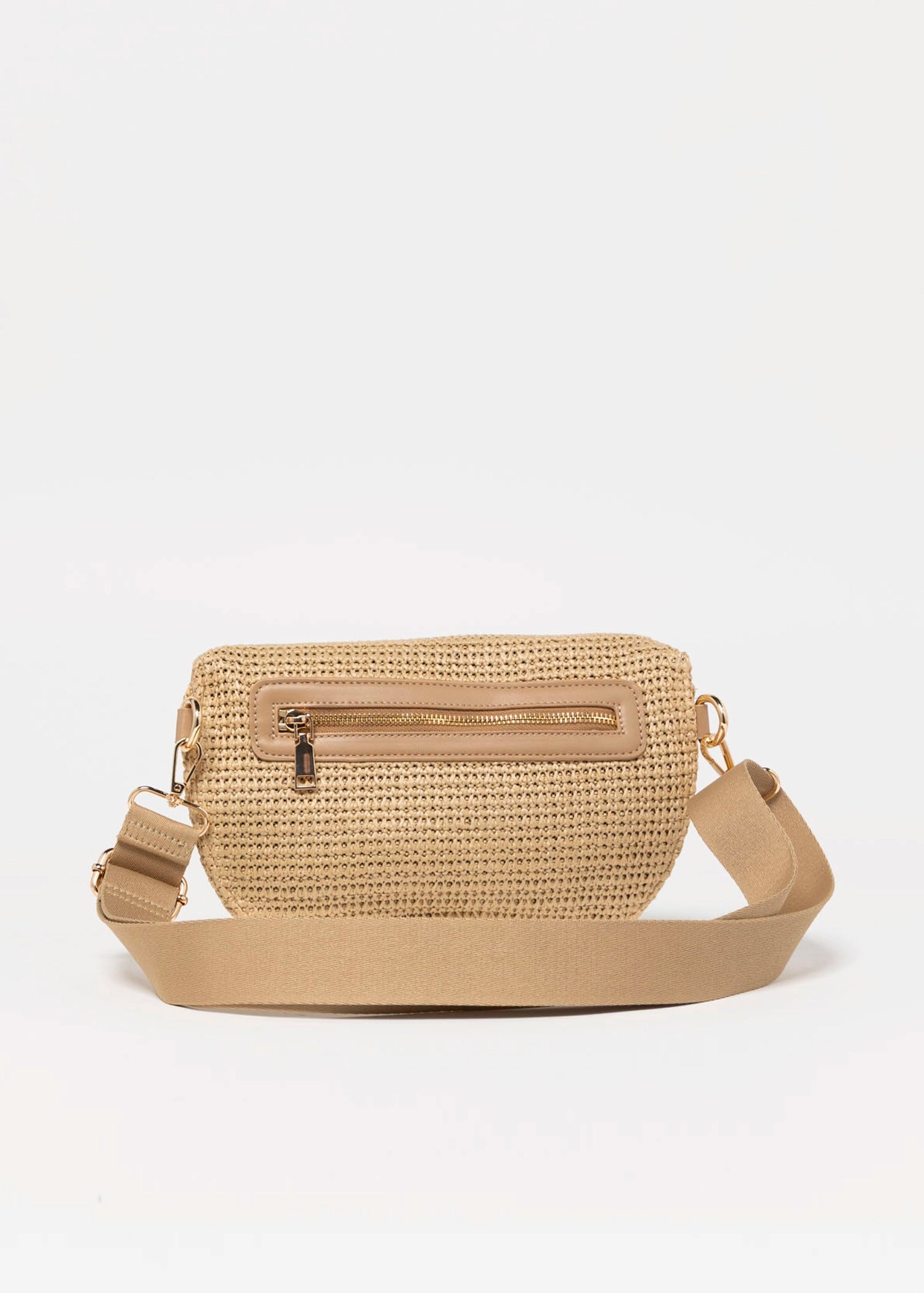 swatch_Natural raffia belt bag