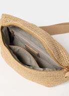 swatch_Natural raffia belt bag