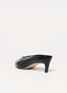 swatch_Black Patent pointed toe mule