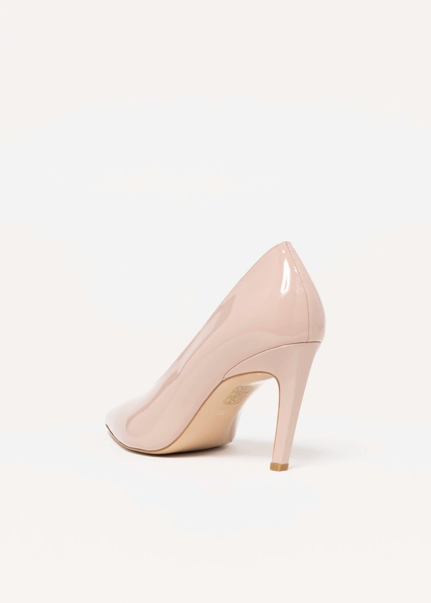 swatch_Nude Patent classic pump