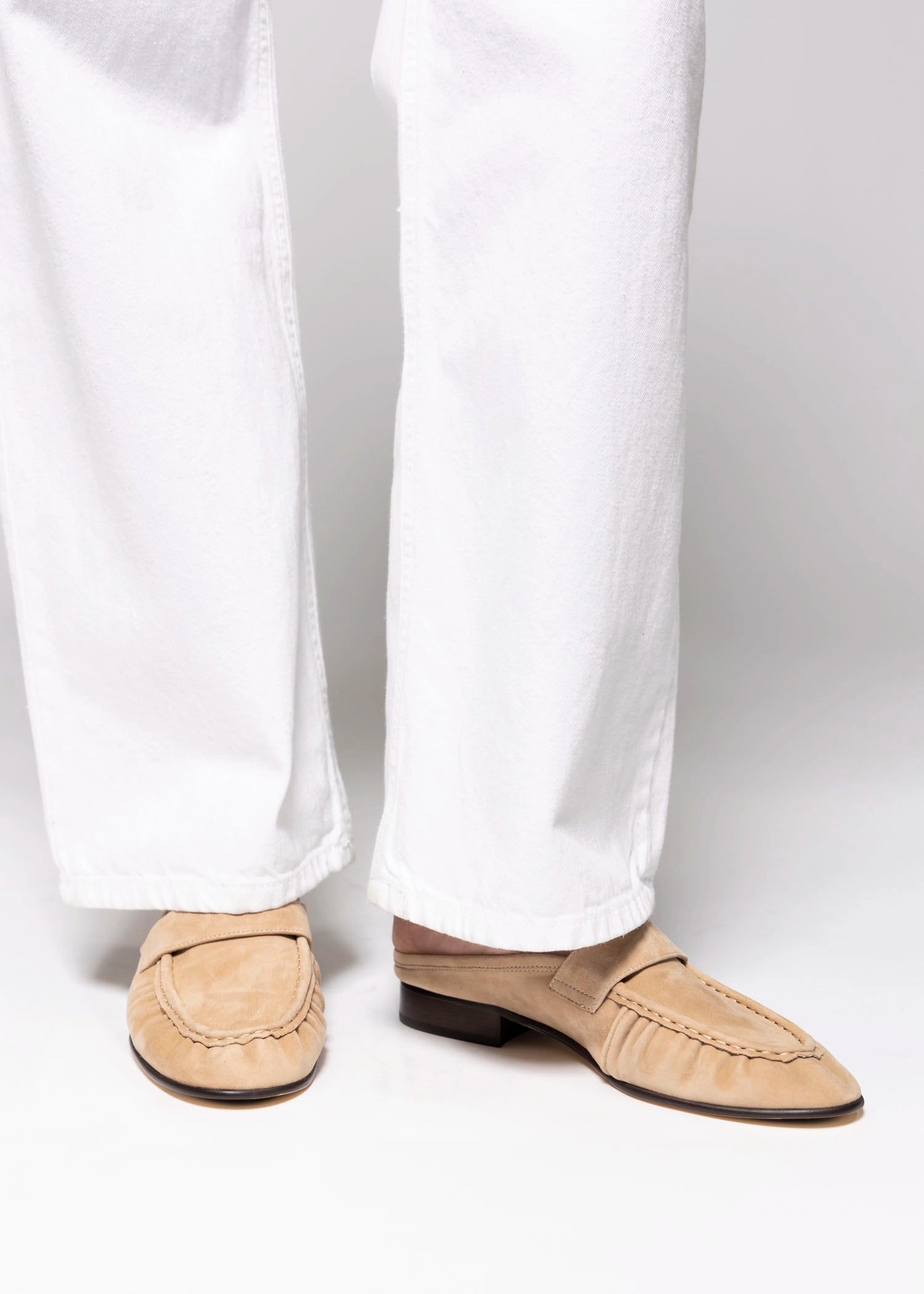 swatch_Wheat Suede tony bianco glacier ruched mule loafer