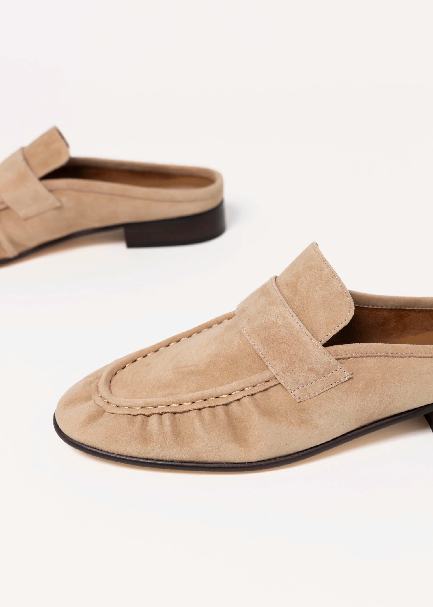 swatch_Wheat Suede tony bianco glacier ruched mule loafer