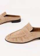swatch_Wheat Suede tony bianco glacier ruched mule loafer