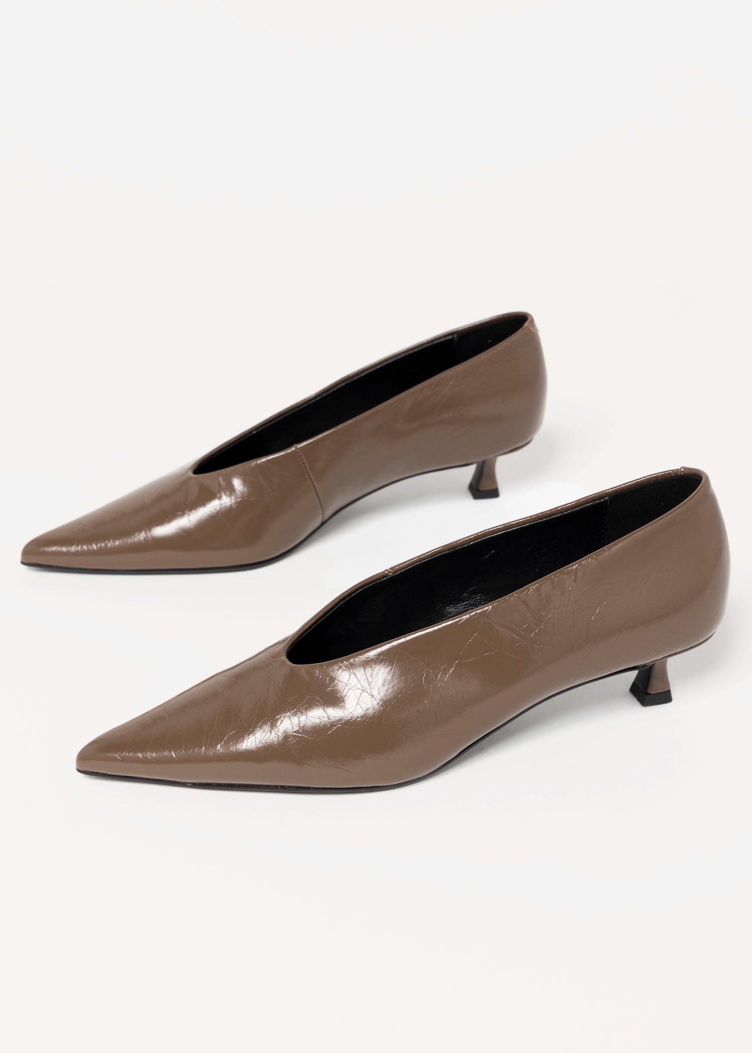 swatch_Liqueur Tony Bianco cherry kitten heel pump