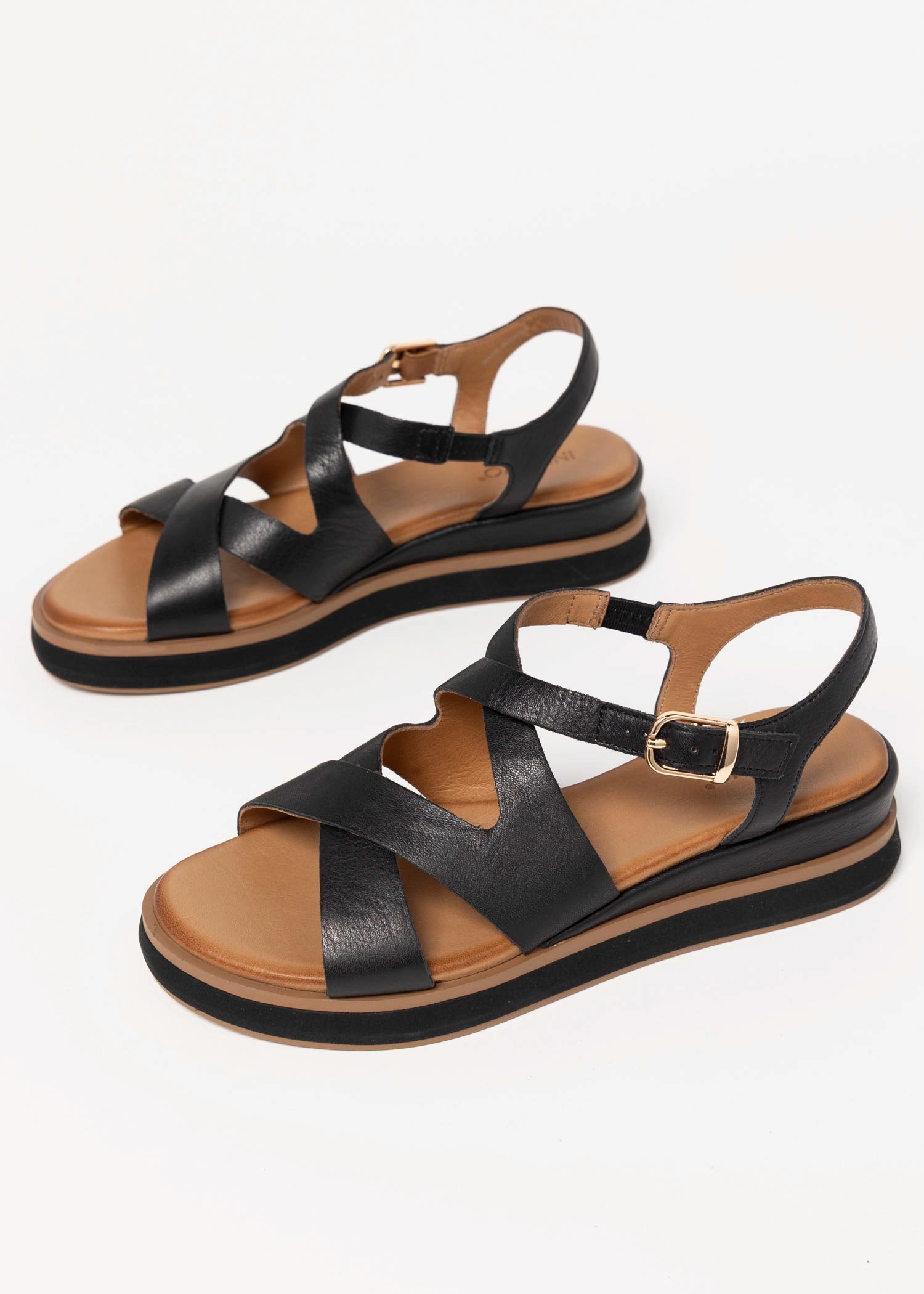 swatch_Black Leather inuovo platform sport sandal